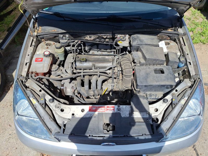 Ford Focus 1.4 Basis 1999 – снимка 8