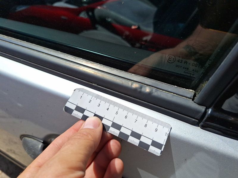 Ford Focus 1.4 Basis 1999 – снимка 30