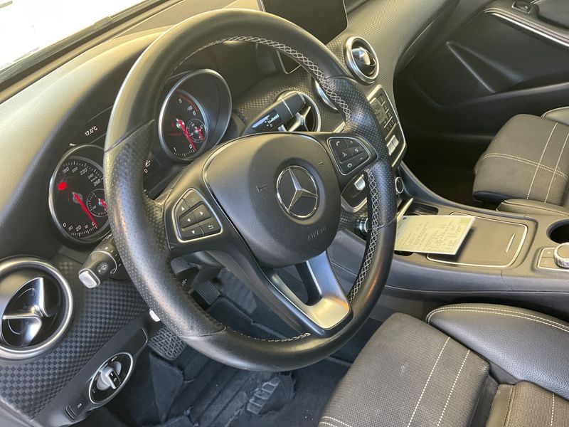 Mercedes-Benz A-Klasse A 200 CDI Urban 2017 – снимка 24