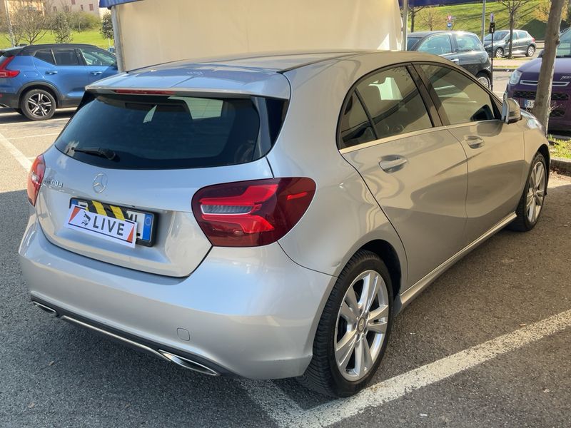 Mercedes-Benz A-Klasse A 200 CDI Urban 2017 – снимка 8