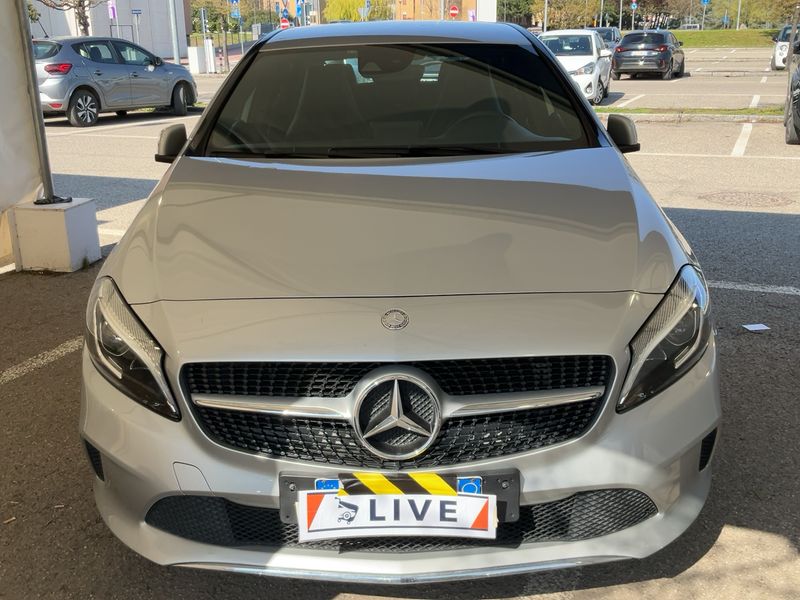 Mercedes-Benz A-Klasse A 200 CDI Urban 2017 – снимка 14