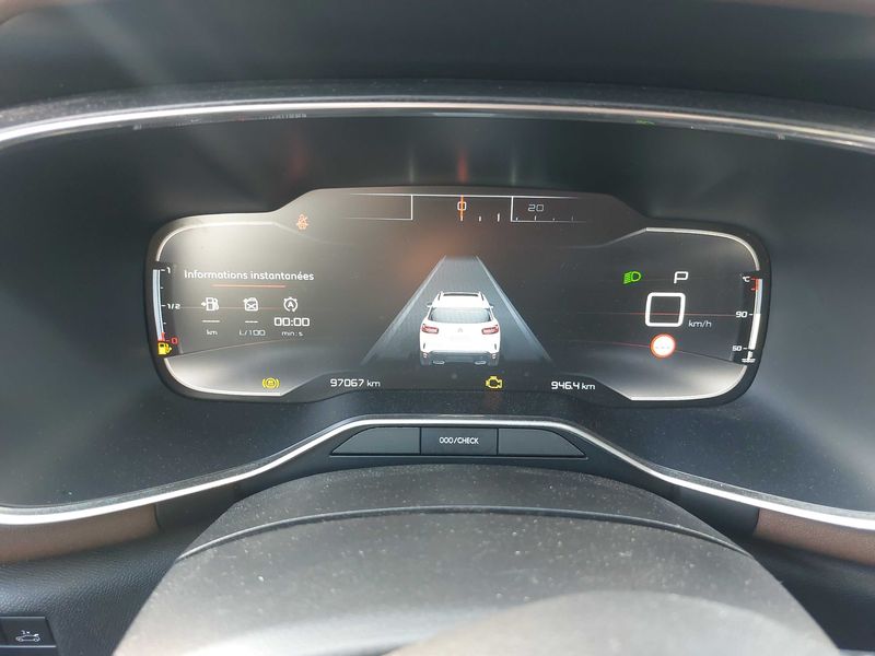 Citroen C5 Aircross 1.6 PureTech Shine 2019 – снимка 12