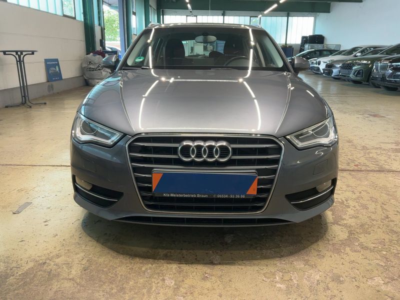 Audi A3 Sportback 2.0 TDI Ambition 2014 – снимка 14