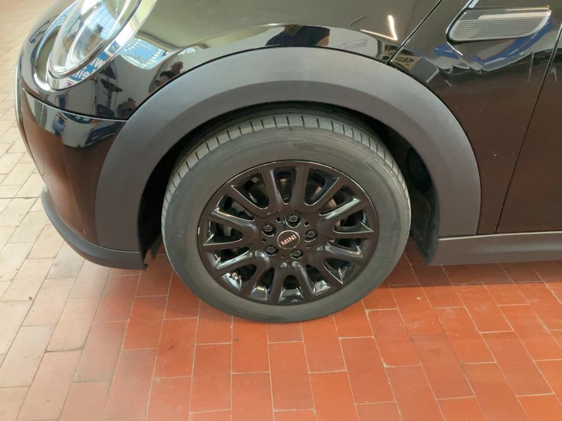 MINI One Essential Trim 2022 – снимка 3