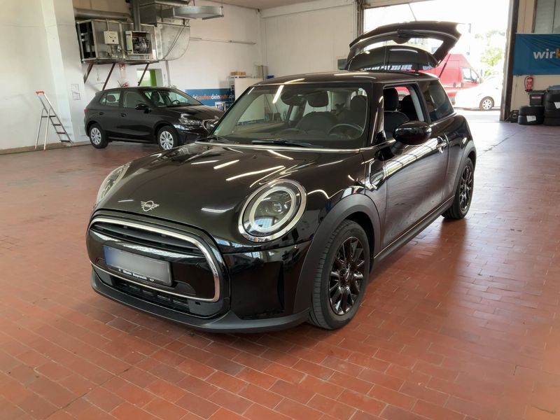 MINI One Essential Trim 2022 – снимка 1