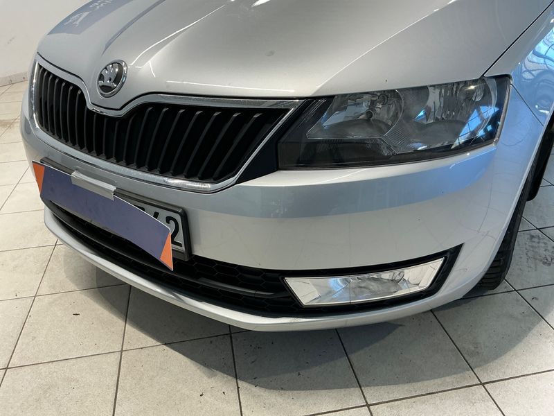 Skoda Rapid Spaceback 1.2 TSI Ambition 2014 – снимка 38