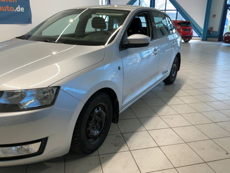 Skoda Rapid Spaceback 1.2 TSI Ambition 2014 – снимка 2