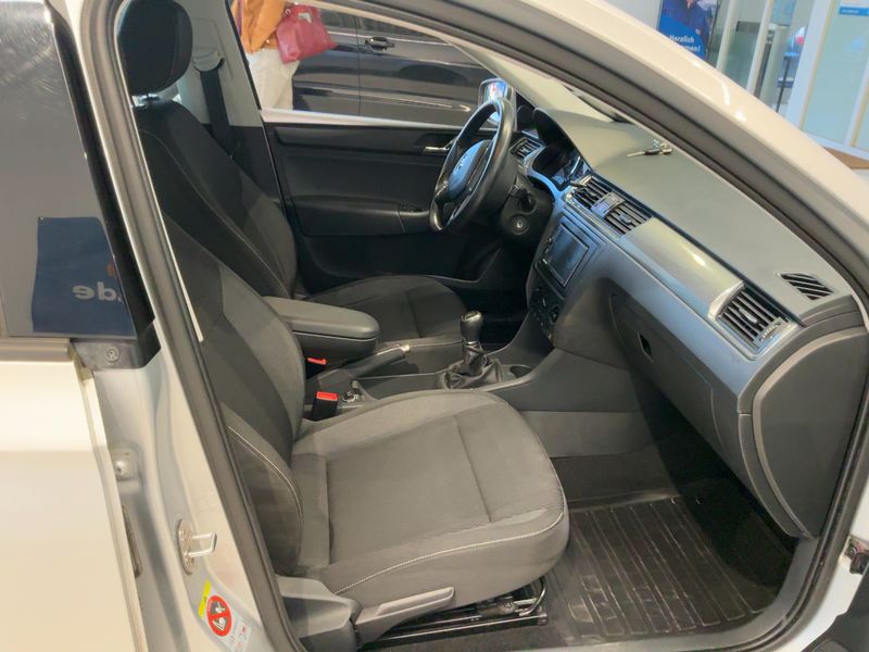Skoda Rapid Spaceback 1.2 TSI Ambition 2014 – снимка 17