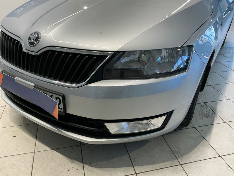 Skoda Rapid Spaceback 1.2 TSI Ambition 2014 – снимка 40
