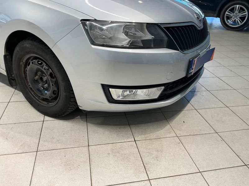 Skoda Rapid Spaceback 1.2 TSI Ambition 2014 – снимка 37