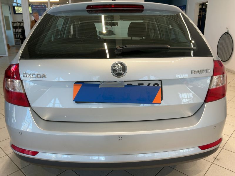 Skoda Rapid Spaceback 1.2 TSI Ambition 2014 – снимка 7