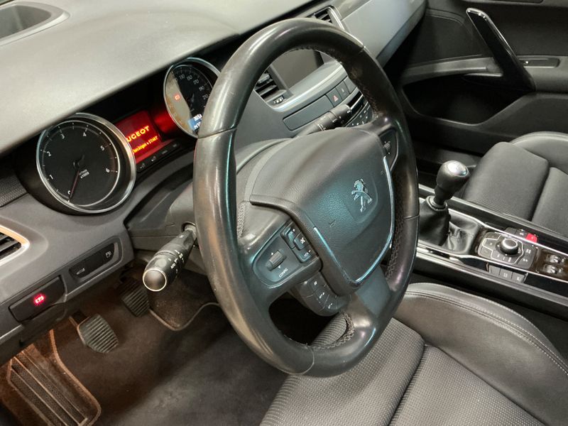 Peugeot 508 2.0 HDi Allure 2012 – снимка 32