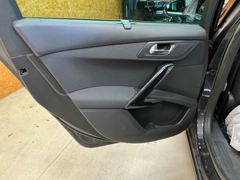 Peugeot 508 2.0 HDi Allure 2012 – снимка 34