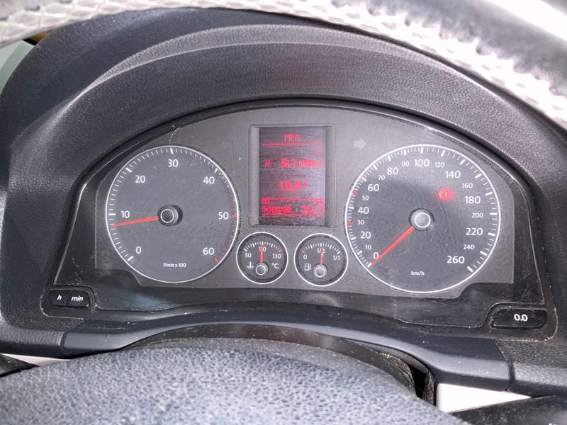 Volkswagen Golf V 1.9 TDI United BlueMotion Tech 2008 – снимка 4