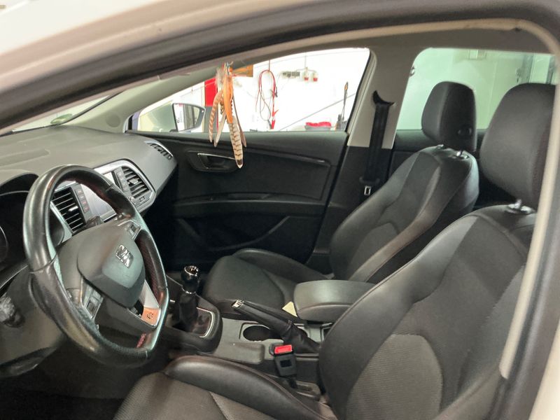 Seat Leon 2.0 TDI FR 2015 – снимка 27
