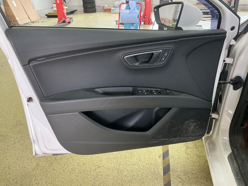 Seat Leon 2.0 TDI FR 2015 – снимка 22