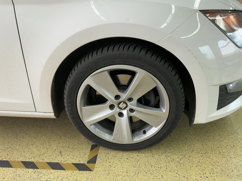 Seat Leon 2.0 TDI FR 2015 – снимка 11