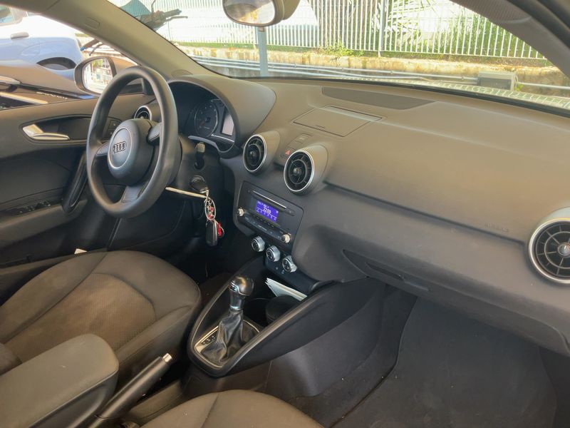 Audi A1 Sportback 1.0 TFSI 2017 – снимка 17