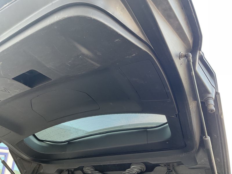 Peugeot 5008 1.2 PureTech Active 2017 – снимка 28
