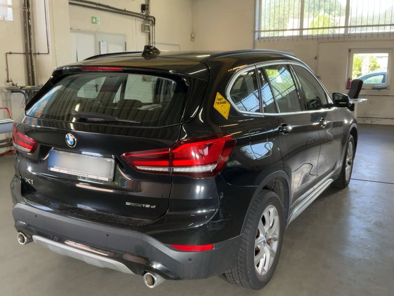 BMW X1 sDrive 18d xLine 2019 – снимка 8