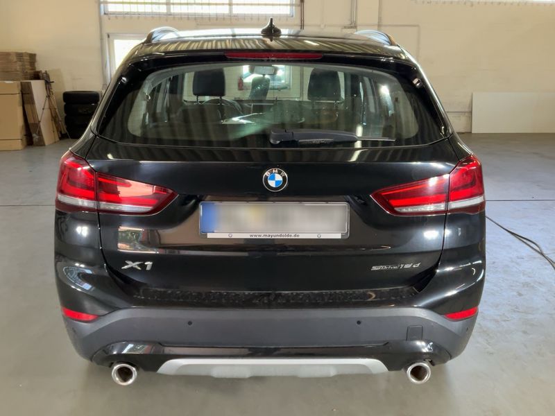 BMW X1 sDrive 18d xLine 2019 – снимка 7