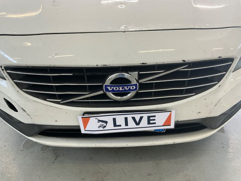 Volvo V60 2.0 D3 Momentum 2013 – снимка 34