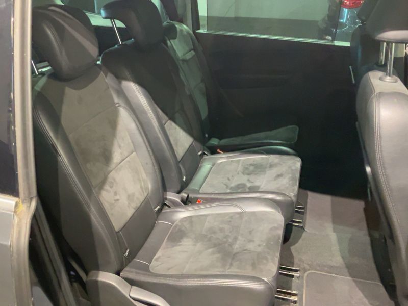 Volkswagen Sharan 2.0 TSI Highline 2011 – снимка 20