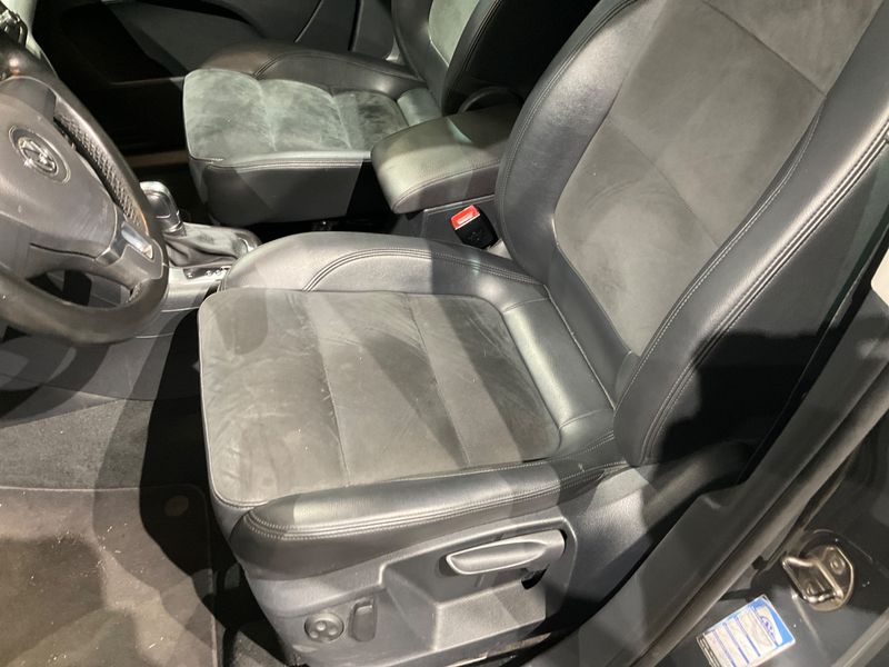 Volkswagen Sharan 2.0 TSI Highline 2011 – снимка 38