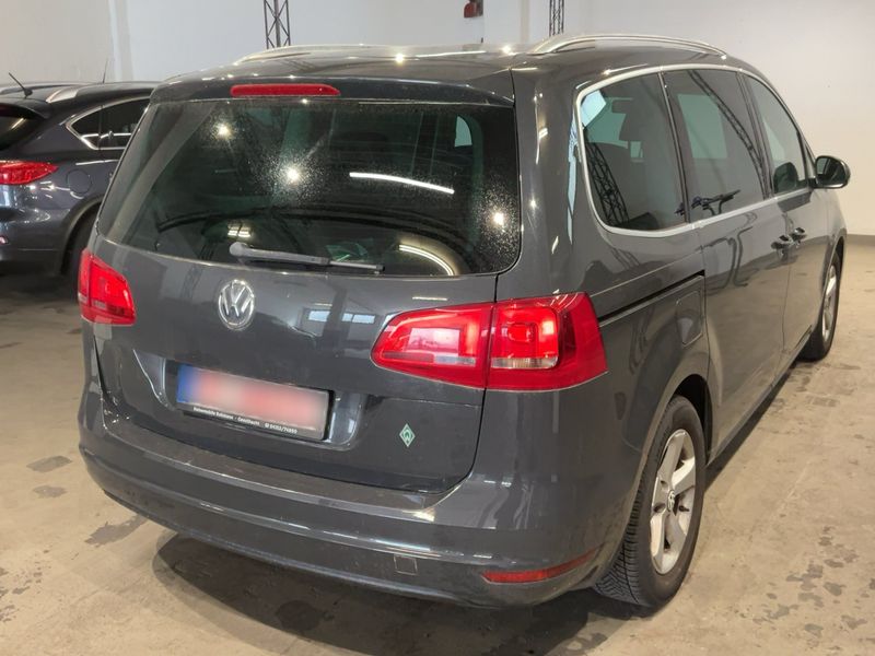 Volkswagen Sharan 2.0 TSI Highline 2011 – снимка 8