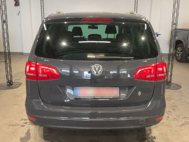 Volkswagen Sharan 2.0 TSI Highline 2011 – снимка 7