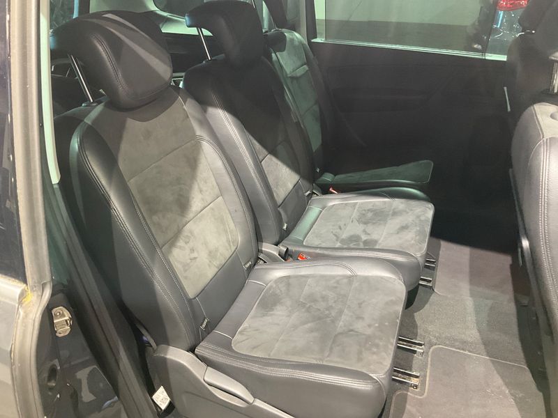 Volkswagen Sharan 2.0 TSI Highline 2011 – снимка 31
