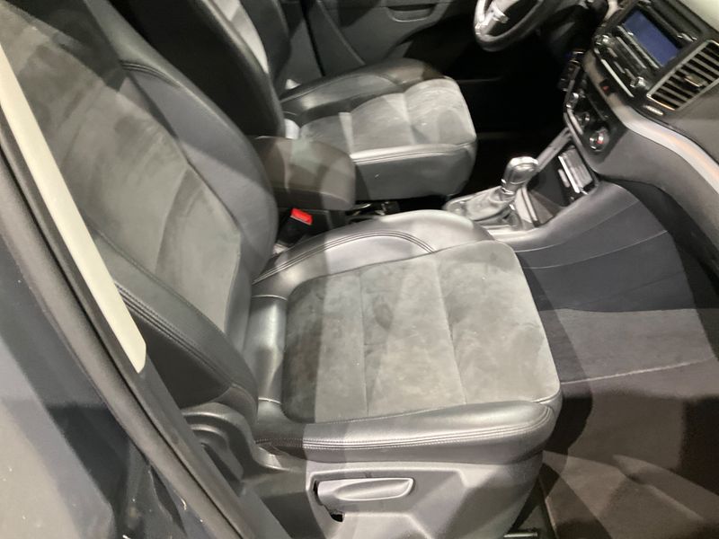 Volkswagen Sharan 2.0 TSI Highline 2011 – снимка 34