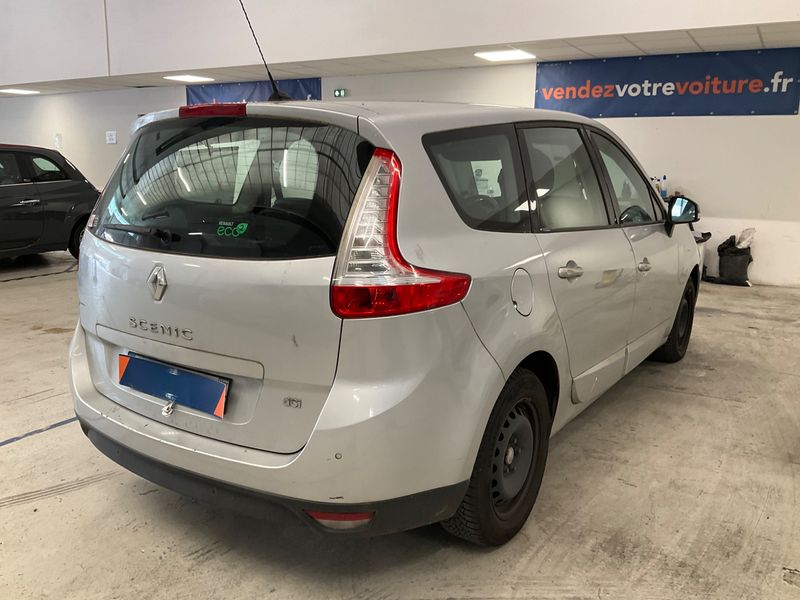Renault Grand Scenic 1.5 dCi Exception 2011 – снимка 2