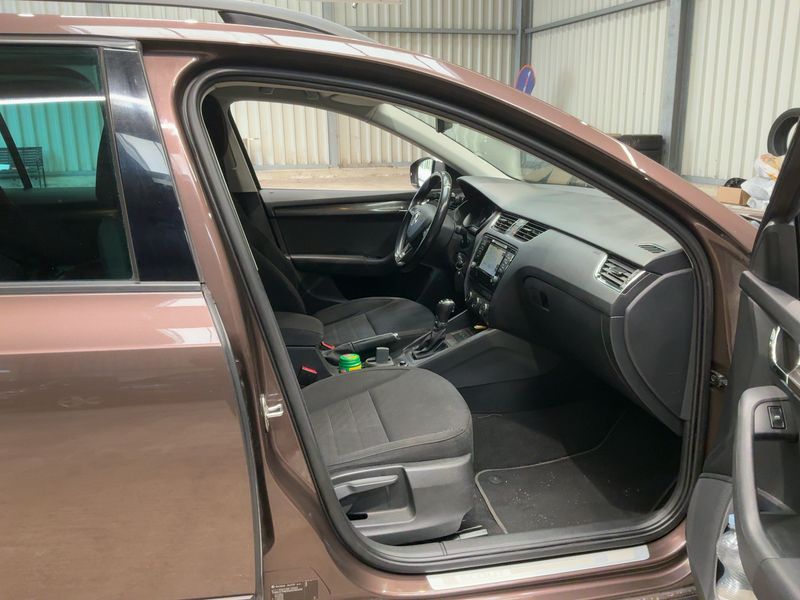 Skoda Octavia 2.0 TDI Scout 4x4 2016 – снимка 17