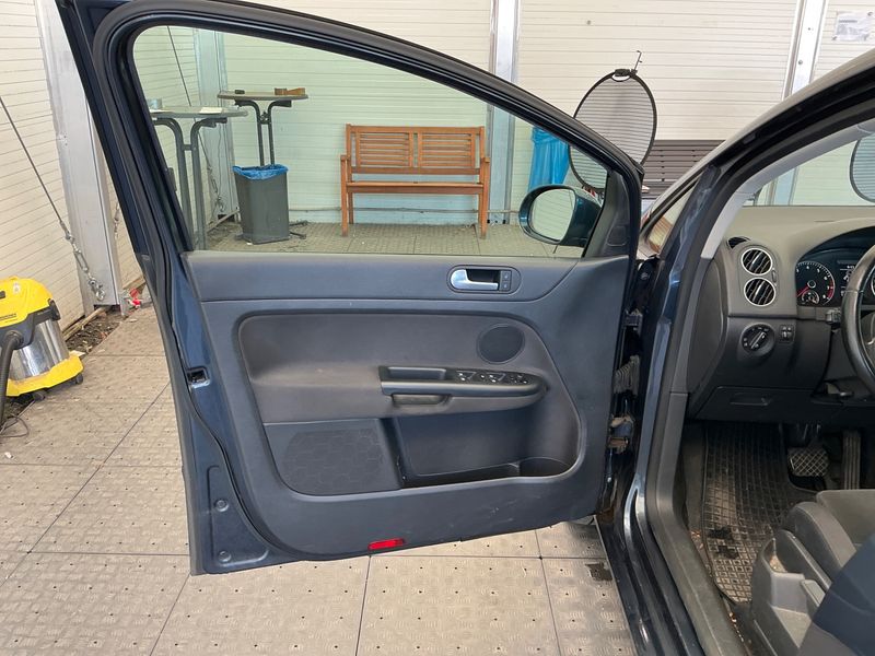 Volkswagen Golf VI Plus 1.4 TSI Highline 2009 – снимка 40