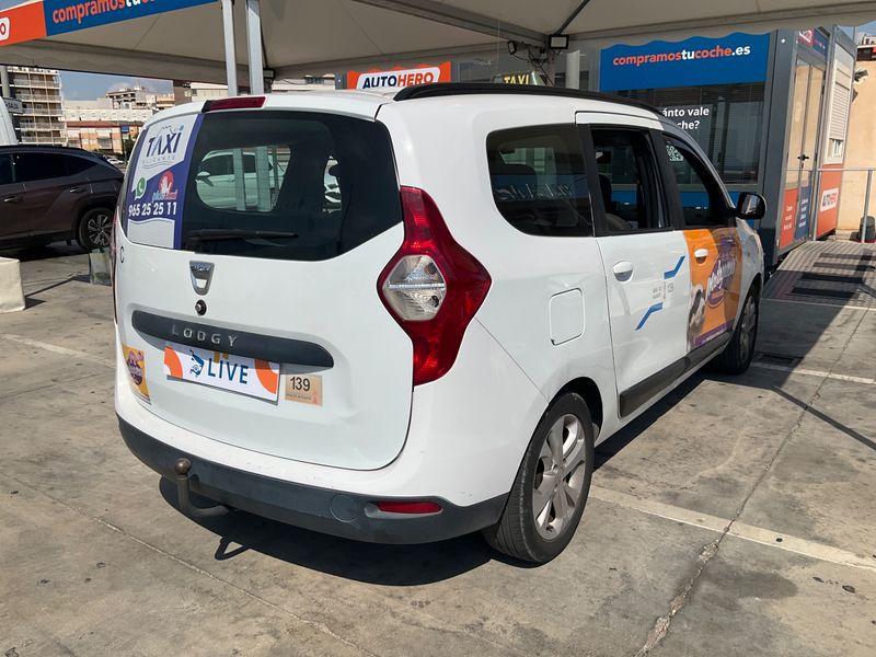 Dacia Lodgy 1.5 dCi Diesel Laureate 2017 – снимка 2