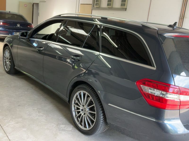 Mercedes-Benz E-Klasse E 250 CGI T BlueEfficiency Avantgarde 2011 – снимка 6
