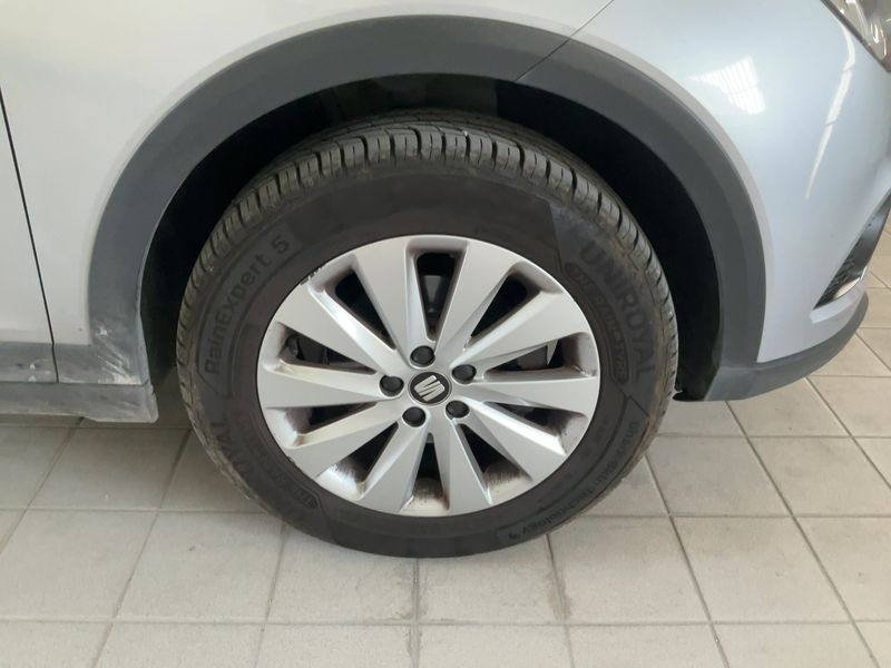 Seat Arona 1.0 TGI Style 2019 – снимка 11