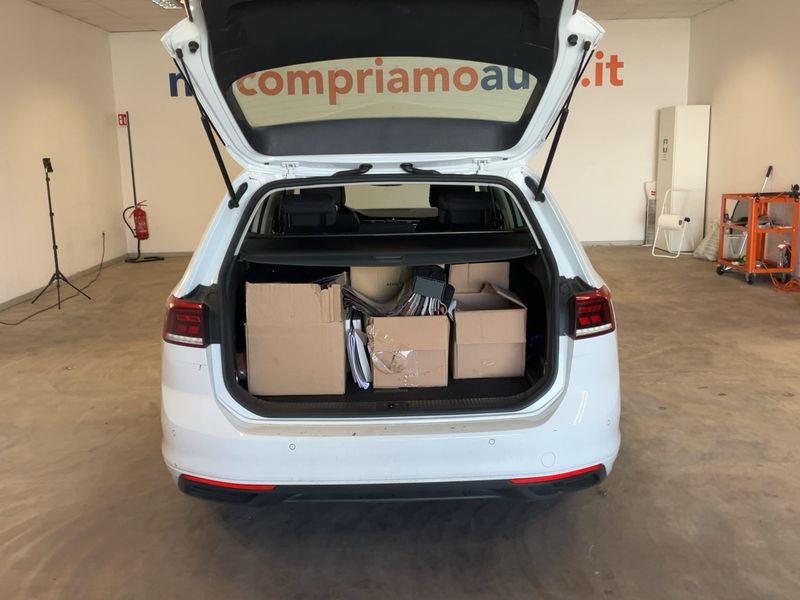 Volkswagen Passat 2.0 TDI Business 2021 – снимка 15