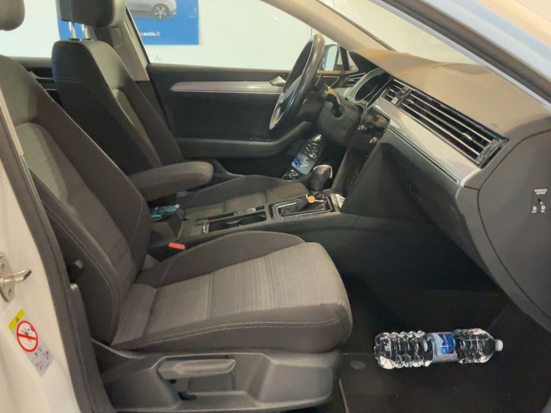 Volkswagen Passat 2.0 TDI Business 2021 – снимка 16