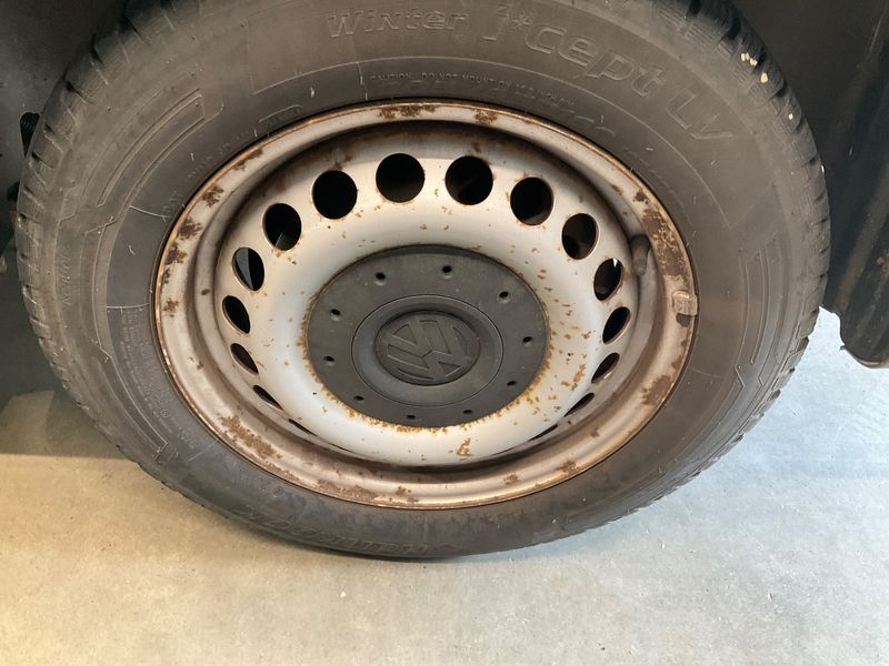 Volkswagen T5 Kombi 2.0 TDI 2012 – снимка 44