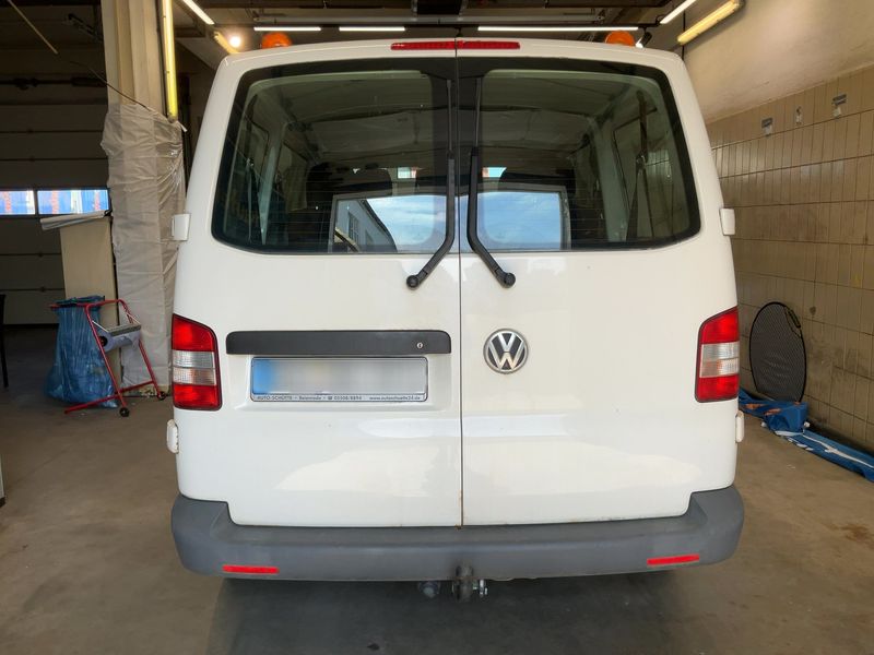 Volkswagen T5 Kombi 2.0 TDI 2012 – снимка 7