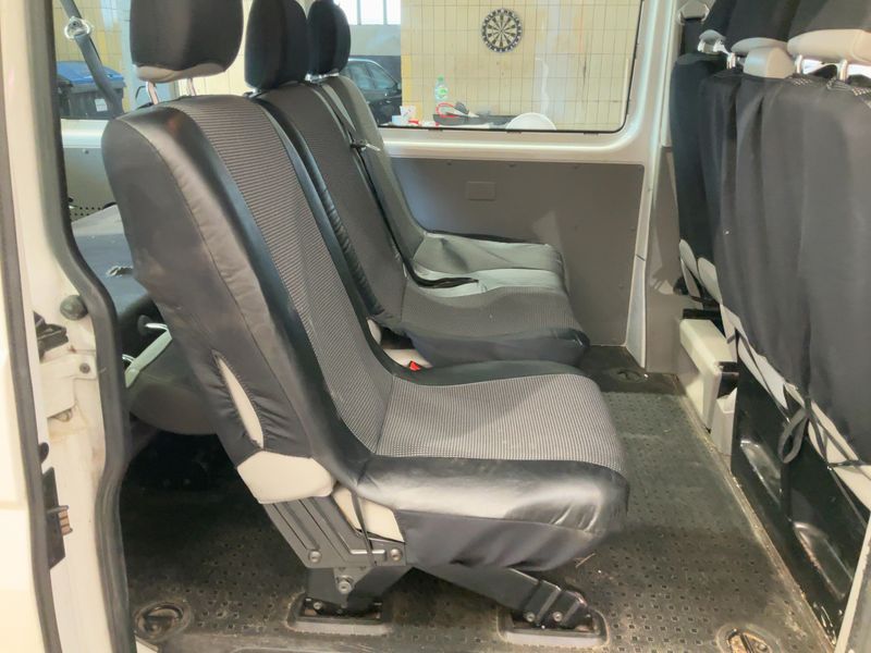 Volkswagen T5 Kombi 2.0 TDI 2012 – снимка 20
