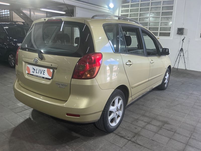 Toyota Corolla Verso 1.8 Sol 2003 – снимка 2