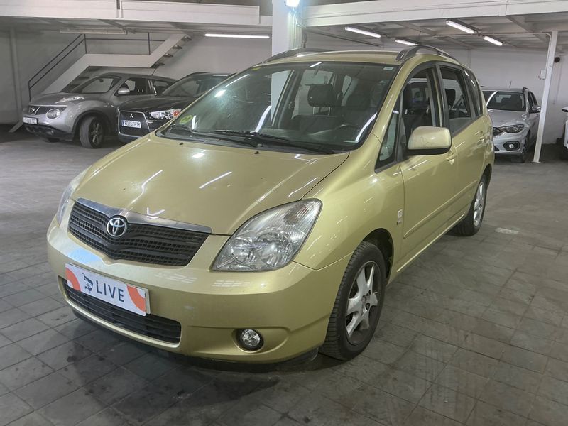 Toyota Corolla Verso 1.8 Sol 2003 – снимка 1