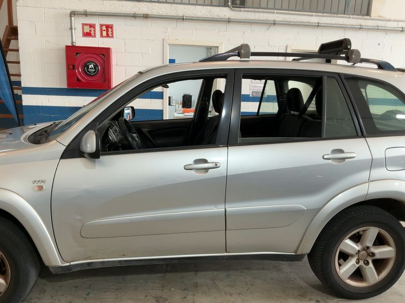 Toyota RAV 4 2.0 4x4 2005 – снимка 4