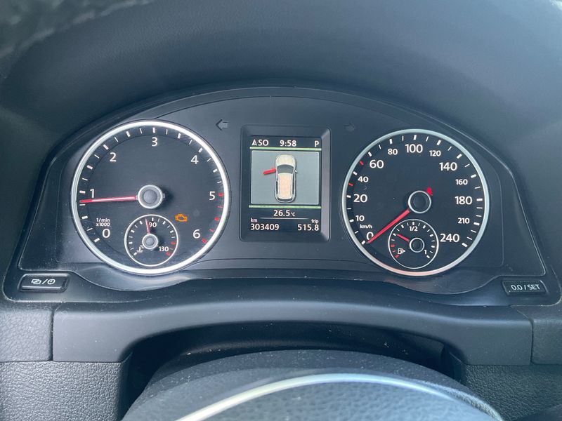 Volkswagen Tiguan 2.0 TDI Karat 4Motion BlueMotion Tech 2013 – снимка 18