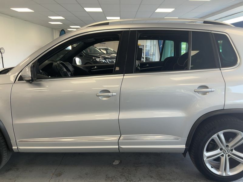 Volkswagen Tiguan 2.0 TDI Karat 4Motion BlueMotion Tech 2013 – снимка 4