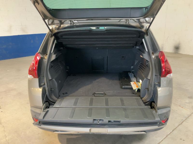 Peugeot 3008 1.6 Blue-HDi Style 2015 – снимка 15