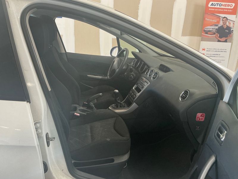 Peugeot 308 1.6 HDi Affaire Pack CD Clim 2011 – снимка 3